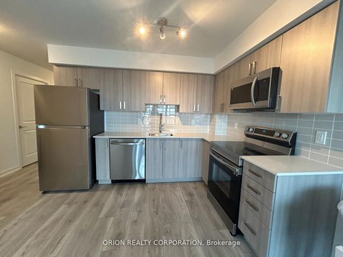 811-1455 Celebration Dr, Pickering, ON, L1W0C3 | Card Image