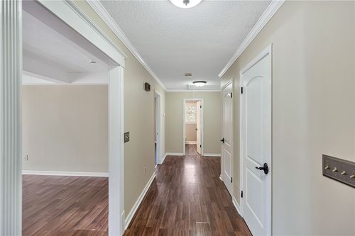 126 Coachman Dr, Anderson, SC, 29625-2551 | Card Image