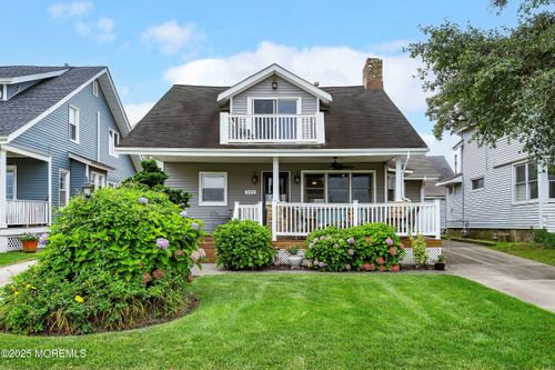 135 Lakeside Ave, Avon-by-the-sea, NJ, 07717-1329 | Card Image