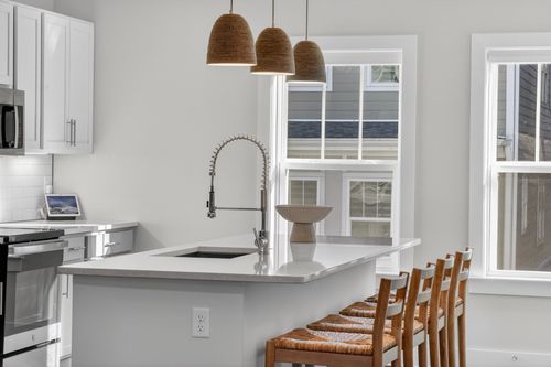 3-6719 Charlotte Pike, Nashville, TN, 37209-4252 | Card Image
