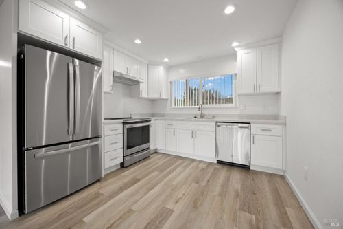 apt-14-260 Merrydale Rd, San Rafael, CA, 94903-3946 | Card Image