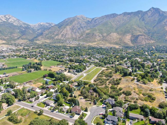 Drone / aerial view with a mountain view | Image 17
