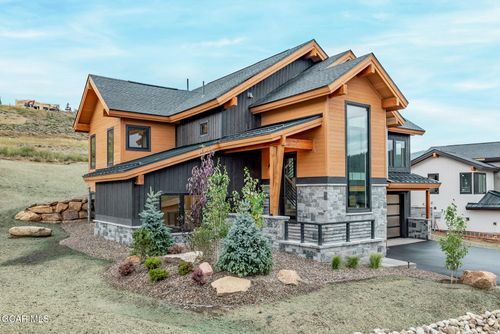 821 Black Feather Ct, Granby, CO, 80446-5648 | Card Image