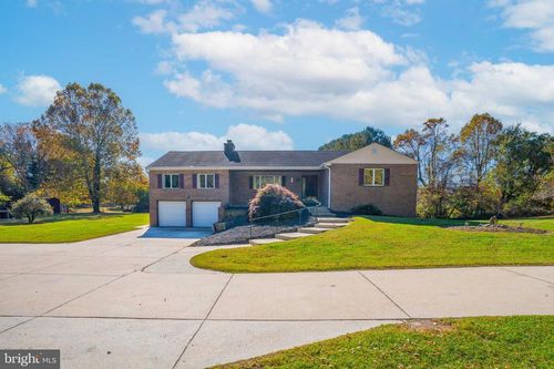 6827 Old Solomons Island Rd, FRIENDSHIP, MD, 20758-9750 | Card Image