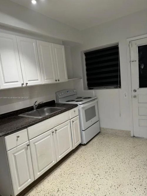 apt-2-2101 Sw 3rd Ave, Miami, FL, 33129-1460 | Card Image