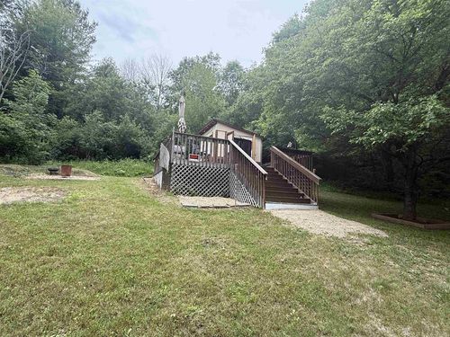 N4877 Oak Valley Ln, Elroy, WI, 53929-8927 | Card Image