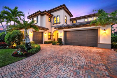 8685 Watercrest Cir W, Parkland, FL, 33076-2678 | Card Image