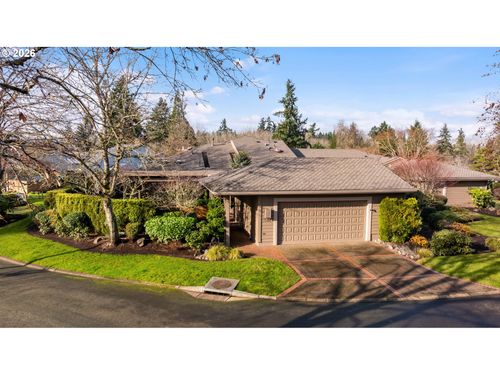 7585 Sw Arbor Glen Ct, Wilsonville, OR, 97070-8467 | Card Image