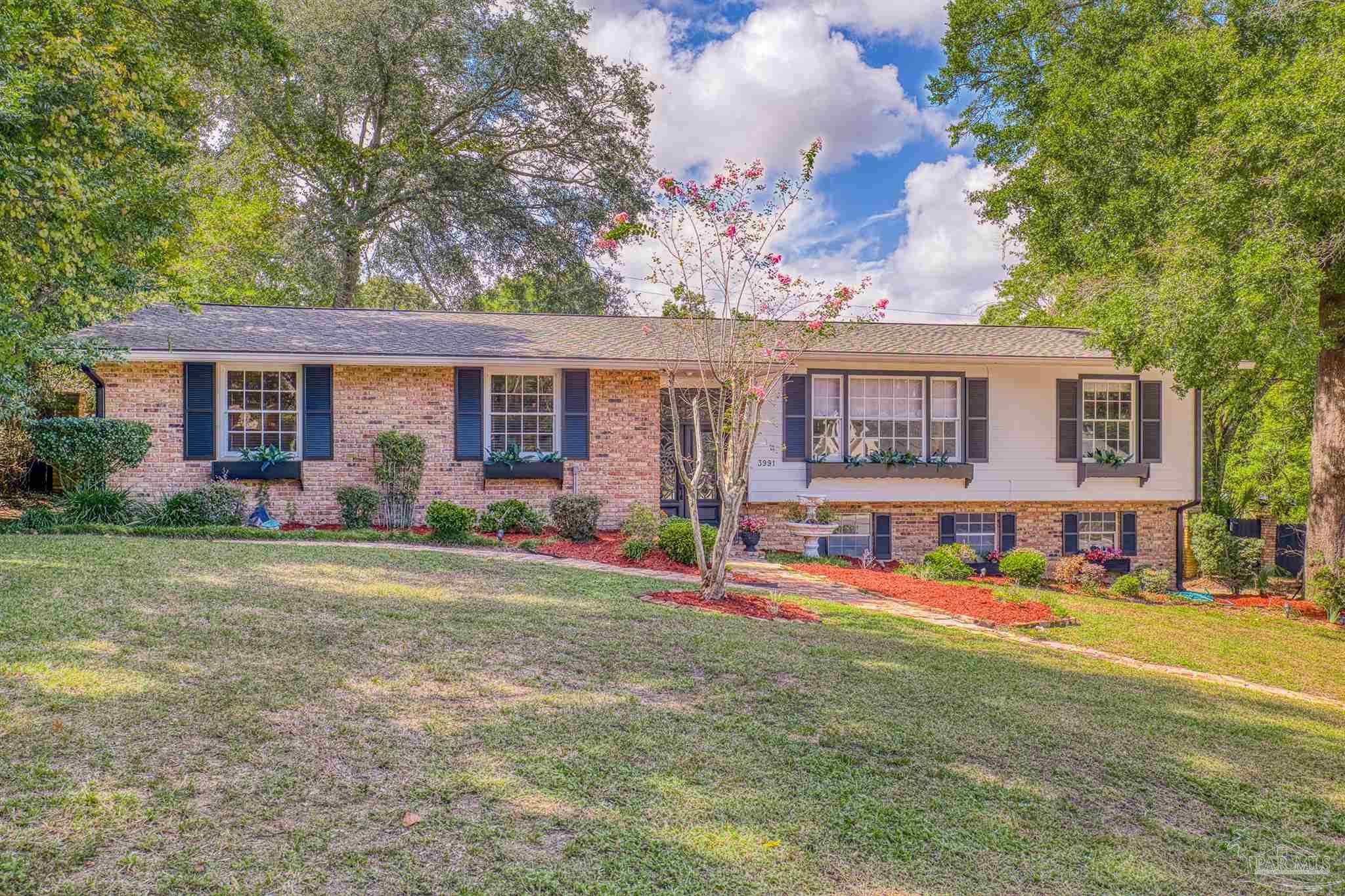 Raintree Dr, Pensacola, FL 32503