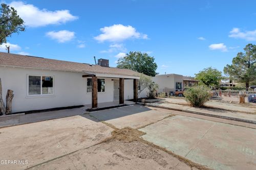 7718 Parral Dr, El Paso, TX, 79915-2113 | Card Image