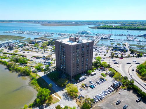 apt-9k-14 Lockwood Dr, Charleston, SC, 29401-1135 | Card Image
