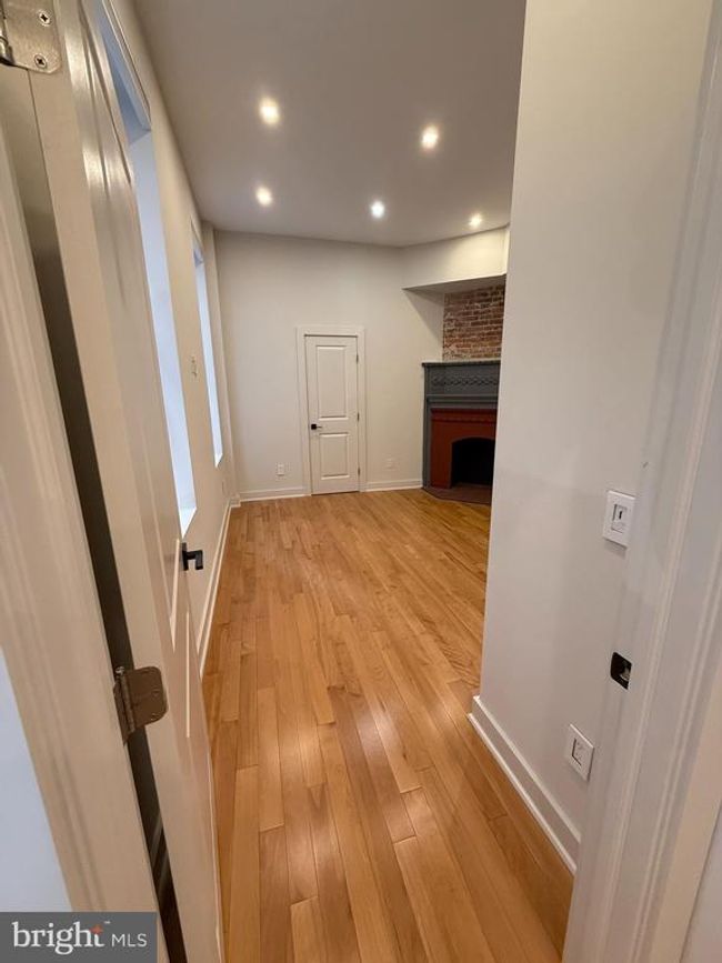 APT-2 - 114 S 20 Th St, Condo with 1 bedrooms, 1 bathrooms and null parking in PHILADELPHIA PA | Image 4