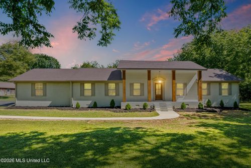 524 Merryhill Ranch Rd, Senatobia, MS, 38668-6452 | Card Image