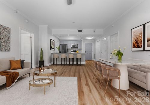 apt-509-300 W 5th St, Charlotte, NC, 28202-1527 | Card Image