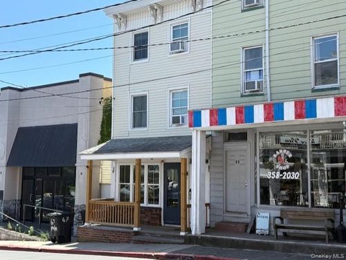 2-67 Main St, Nyack, NY, 10960-3270 | Card Image
