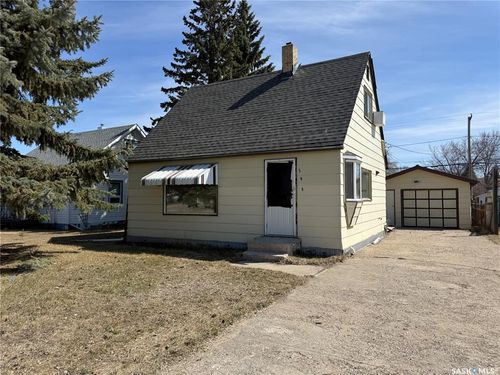 598 Prince Edward Street, Melville, SK, S0A2P0 | Card Image