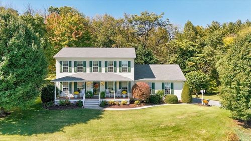 61 Confederacy Dr, PENN LAIRD, VA, 22846 | Card Image