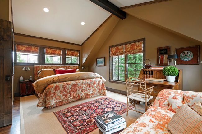 Main House Upstairs Bedroom | Image 46