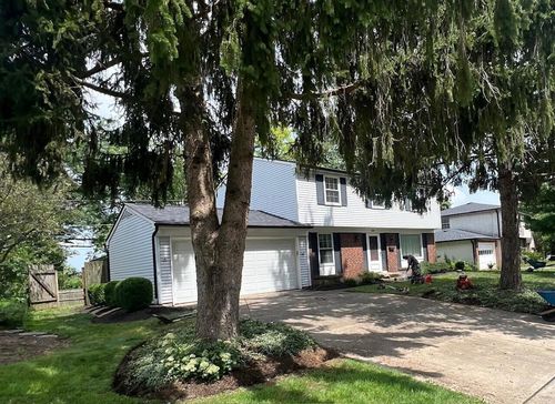 574 Old Coach Rd, Westerville, OH, 43081-1313 | Card Image