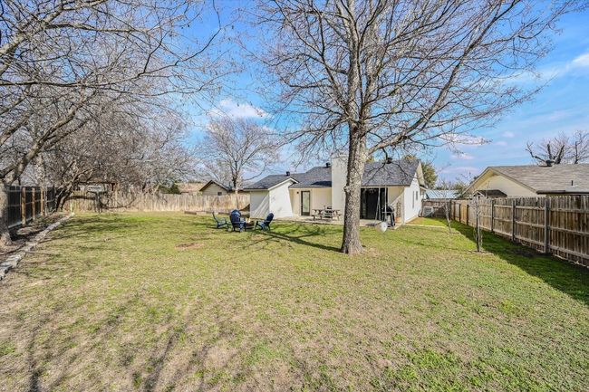 SO MANY possibilities with this yard! | Image 19
