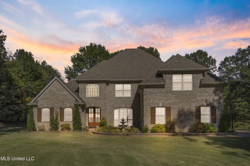 5666 Chessie Dr, Olive Branch, MS, 38654-6355 | Card Image