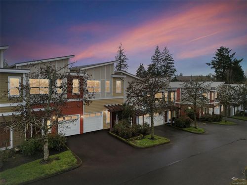 860 Brock Ave, Langford, BC, V9B3C6 | Card Image
