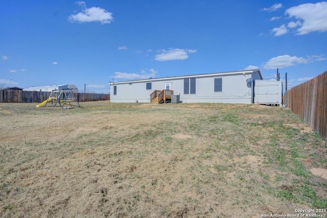 4817 W Fm 476, House other with 4 bedrooms, 2 bathrooms and null parking in Poteet TX | Image 28