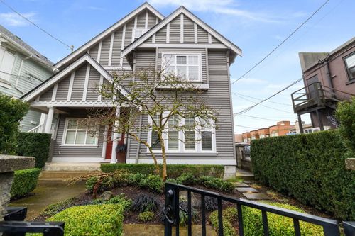 1730 Kitchener St, Vancouver, BC, V5L2W3 | Card Image