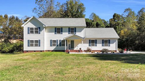 10425 Idlewild Rd, Matthews, NC, 28105-1909 | Card Image