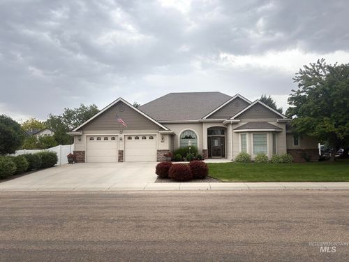 101 W Ross Ave, Parma, ID, 83660-5580 | Card Image