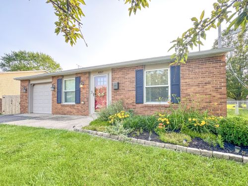 4057 Clabber Rd, Columbus, OH, 43207-4207 | Card Image