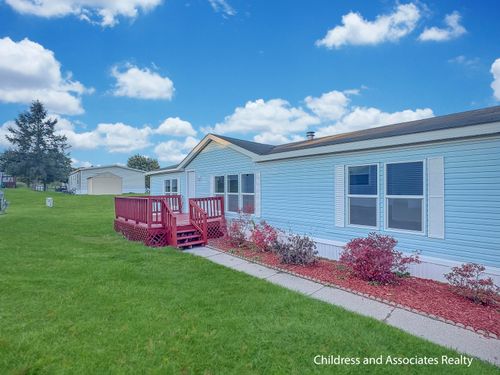 1491 Red Oak Ln Ne, Belmont, MI, 49306-9406 | Card Image