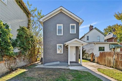 233 19th Ave, Homestead, PA, 15120-2513 | Card Image