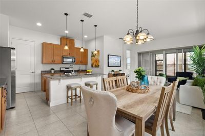 Kitchen/Dining Room Combo | Image 3