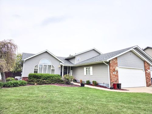 1960 Christenson Ln, Schererville, IN, 46375 | Card Image