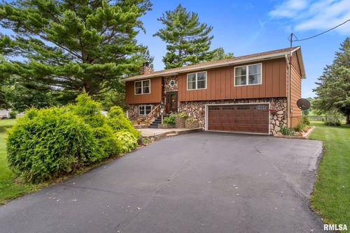 25622 1st Ave N, Hillsdale, IL, 61257-9630 | Card Image
