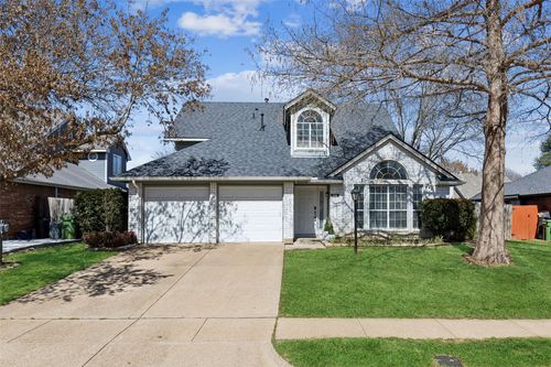 705 Timbercreek Drive, Hurst, TX, 76053 | Card Image