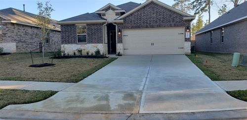 14223 Glacier Bay Ct, Conroe, TX, 77384-2215 | Card Image
