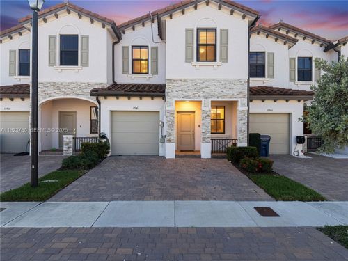 11962-11962 Sw 247th Ter, Homestead, FL, 33032-3029 | Card Image