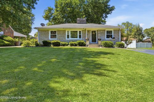 3304 Wellingmoor Ave, Louisville, KY, 40218 | Card Image