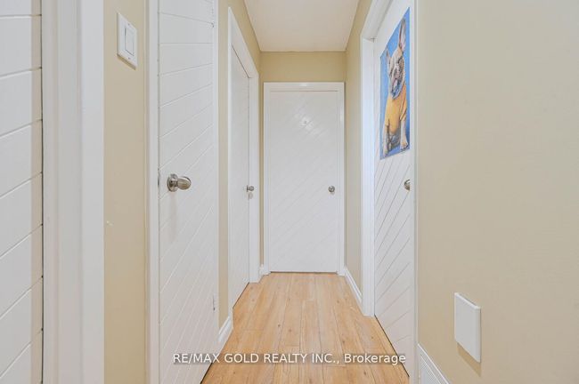 10 Cupola Crt, House attached with 4 bedrooms, 2 bathrooms and 4 parking in Brampton ON | Image 17