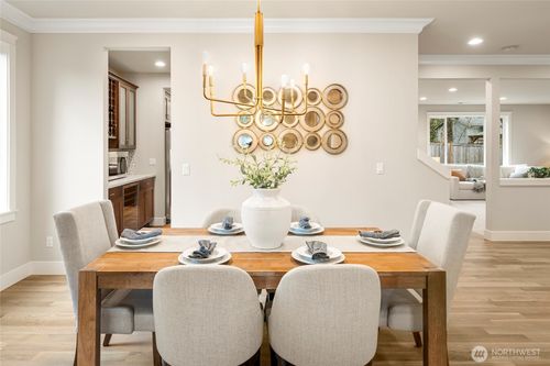 24026 Meridian Avenue S, Bothell, WA, 98021 | Card Image