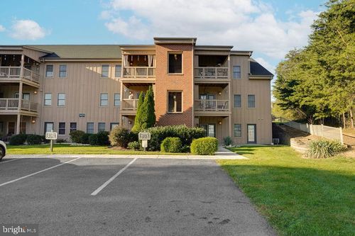 2-14175 Northern Lights Dr, MERCERSBURG, PA, 17236-8757 | Card Image
