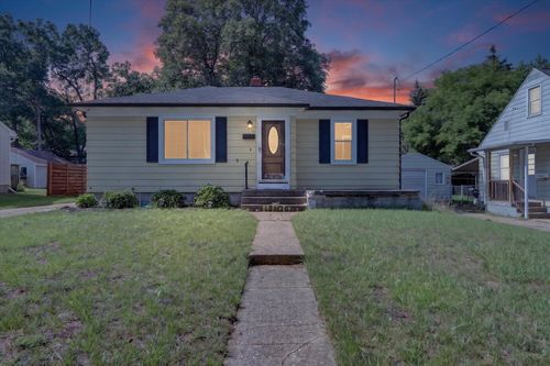 650 Marcia St, Wyoming, MI, 49509-4015 | Card Image