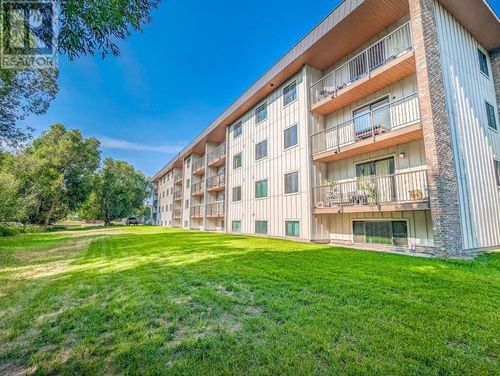 403-606 18th Ave N, Cranbrook, BC, V1C5M1 | Card Image