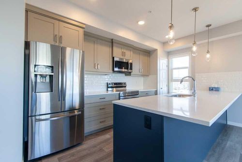 103-40 Carrington Plaza Nw, Calgary, AB, T3P1X7 | Card Image