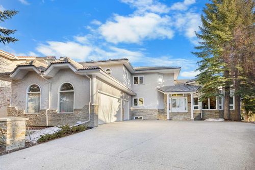 57 Edelweiss Pt Nw, Calgary, AB, T3A4N5 | Card Image