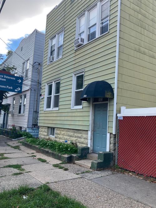 apt-1-593 Avenue A, Bayonne, NJ, 07002-1732 | Card Image
