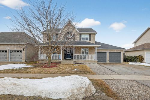 20 Owen St, Ingersoll, ON, N5C4G7 | Card Image