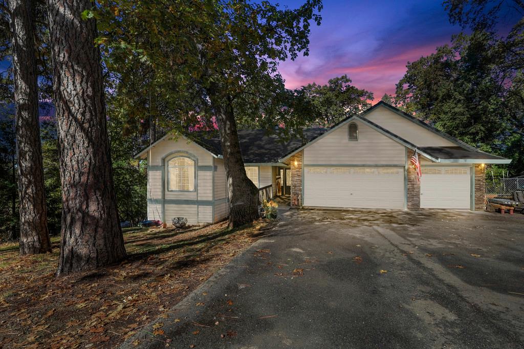 Residential in Foresthill